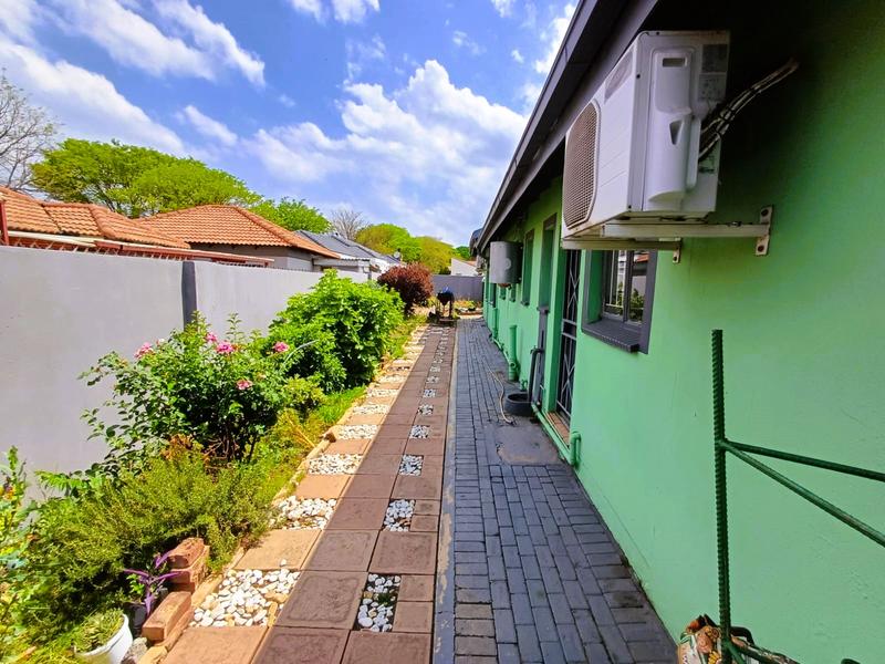 4 Bedroom Property for Sale in Elandsrand North West